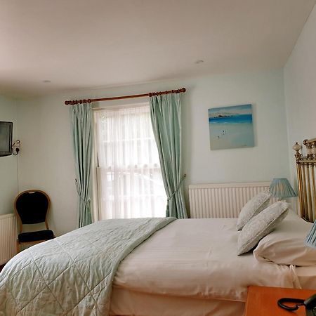 The Crown House Inn Great Chesterford Bagian luar foto