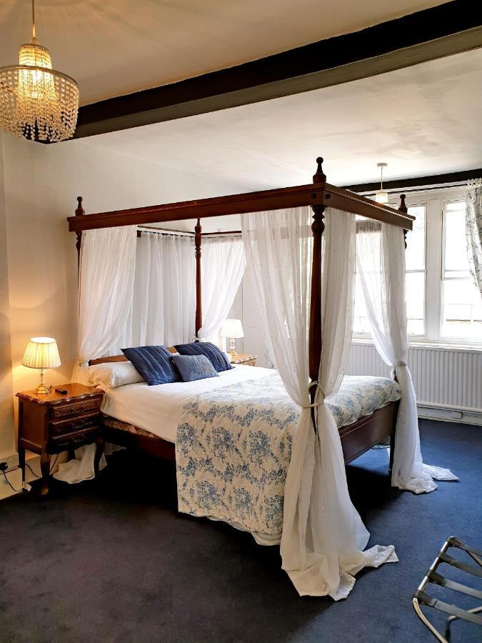 The Crown House Inn Great Chesterford Bagian luar foto