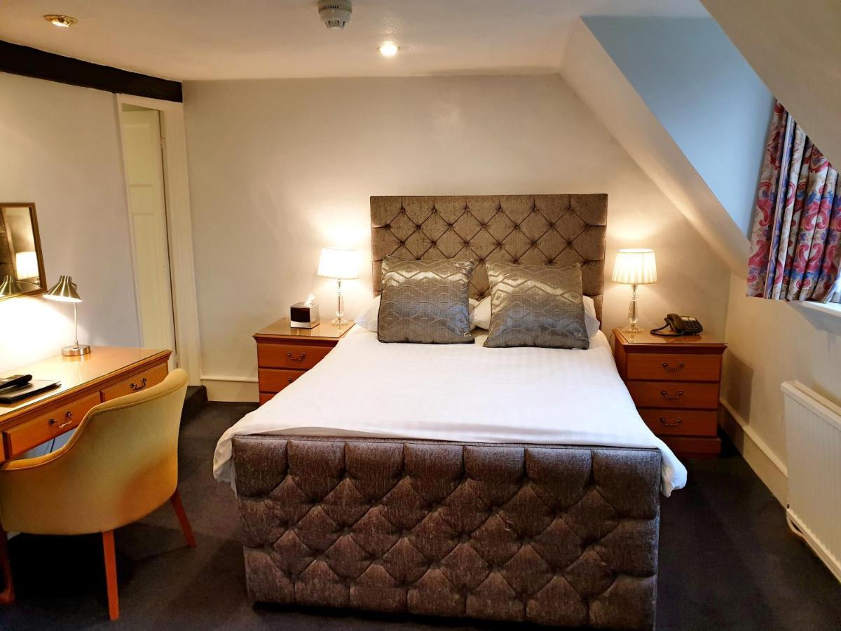 The Crown House Inn Great Chesterford Bagian luar foto